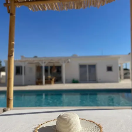 Holiday home Casa Olea: Seaside Retreat In San Pietro In Bevagna, Puglia San Pietro in Bevagna